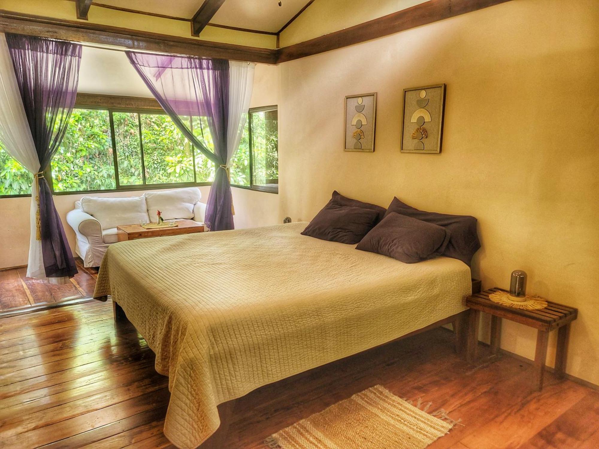 Caribe Town Bungalows Puerto Viejo de Talamanca エクステリア 写真